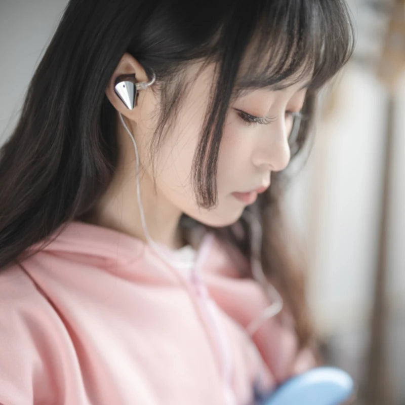 MOONDROP Blessing3 In-Ear Earphones 2DD+4BA Hybrid Triple-range Frequency Division In-ear Monitors 0.78-2pin Blessing 3 Earbuds